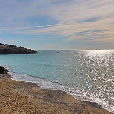 Sete, 2 Pieces, 4 Personnes - Fr-1-472a-100 Sète